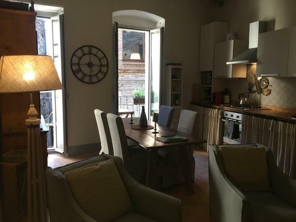 Il Rifugio Dell' Artista Apartment Todi Exterior photo